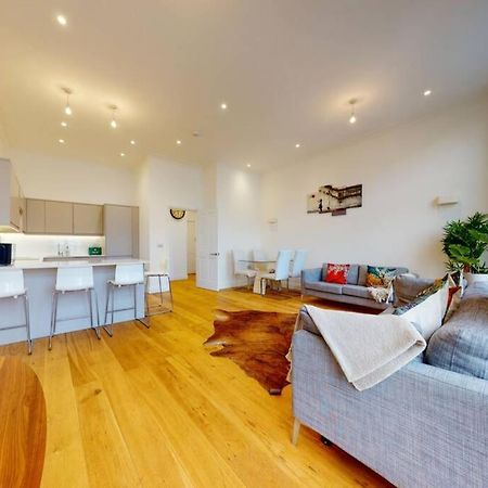 Modern 1 Bed Flat Camden 5 Min Walktube Station Apartment London Bagian luar foto