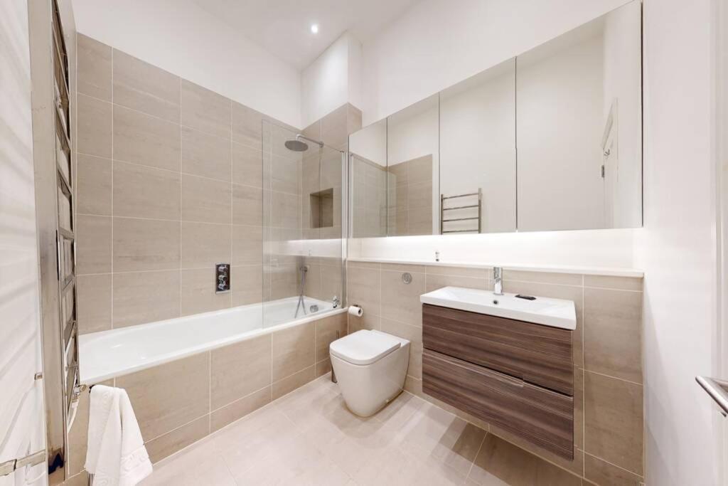Modern 1 Bed Flat Camden 5 Min Walktube Station Apartment London Bagian luar foto